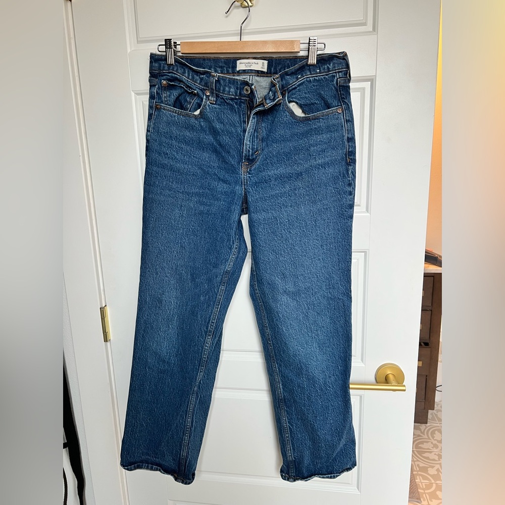 Abercrombie & Fitch Mid Rise Straight 90s Jeans